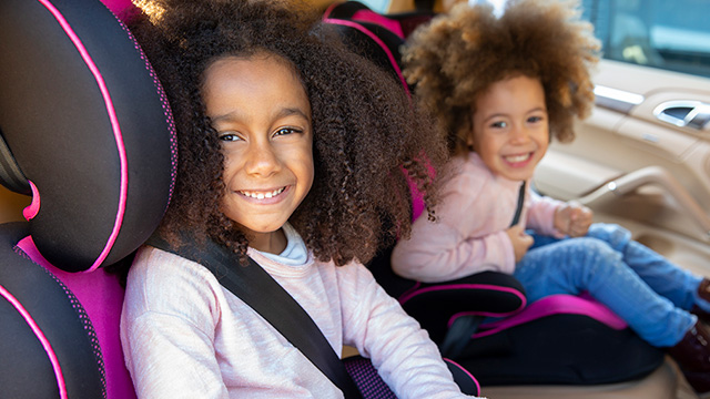 Child-car-seat-restraint-girls-daughters