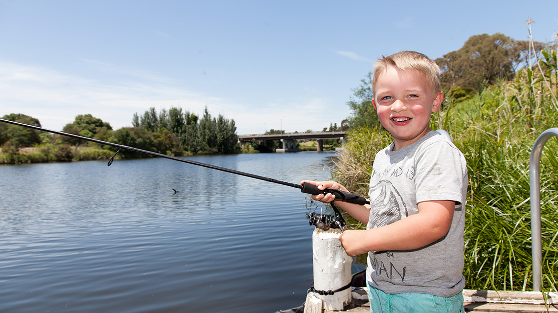 Fishing Bairnsdale Riverside Holiday Park NRMA Parks and Resorts VIC