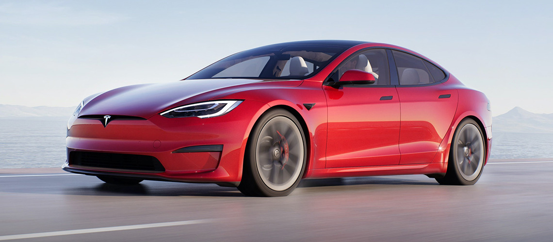 2021 Tesla Model S red