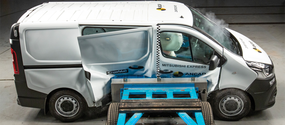 Mitsubishi Express 2020 0 Star ANCAP Safety Rating