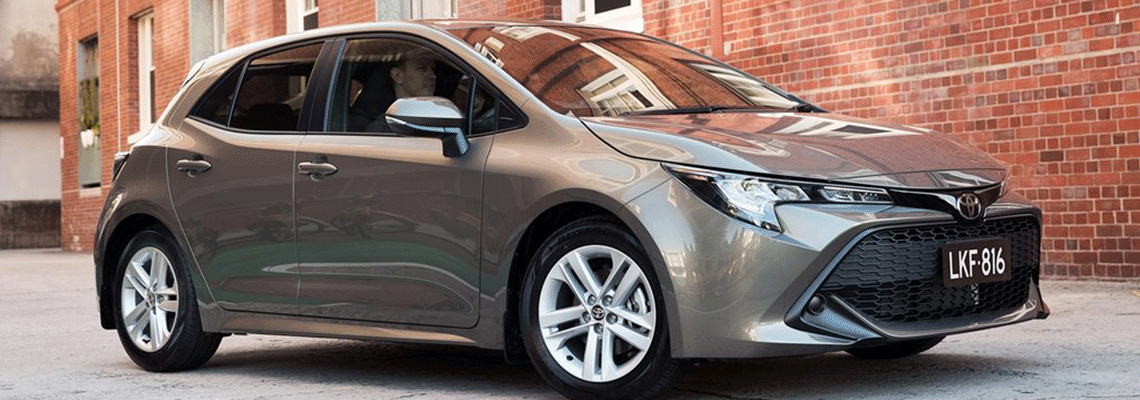 2019-Toyota-Corolla-Ascent-Sport