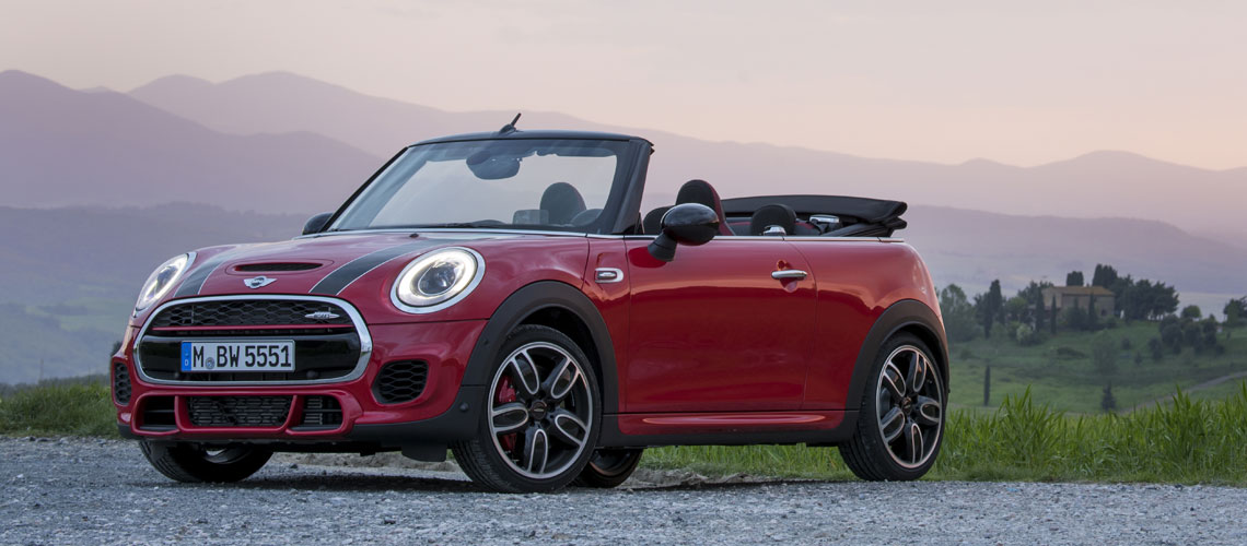 2016-Mini-JCW-convertible-resized-hero