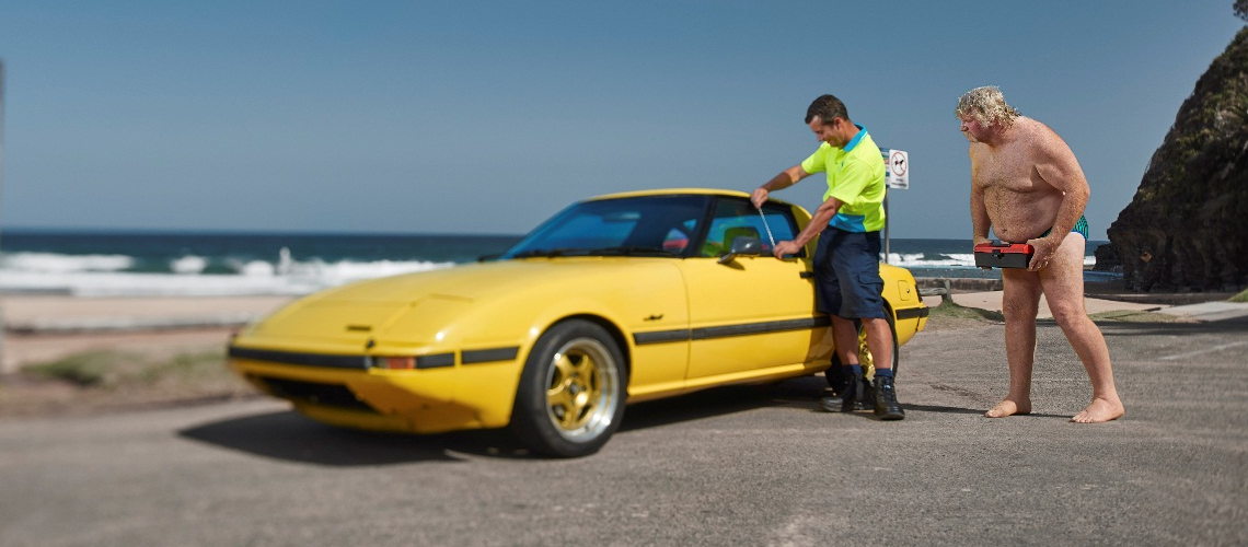 What To Do When You Lock Your Keys In The Car Roadside