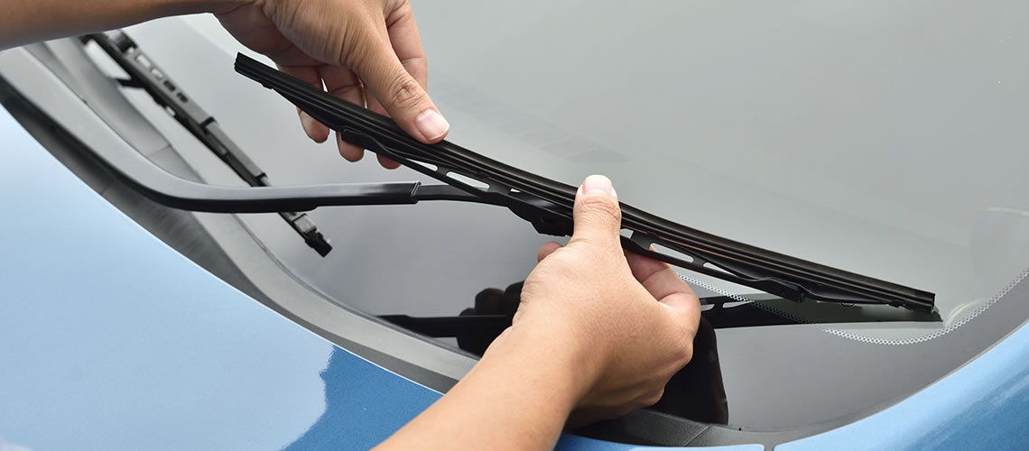 How to replace your windscreen wipers Car Servicing The NRMA
