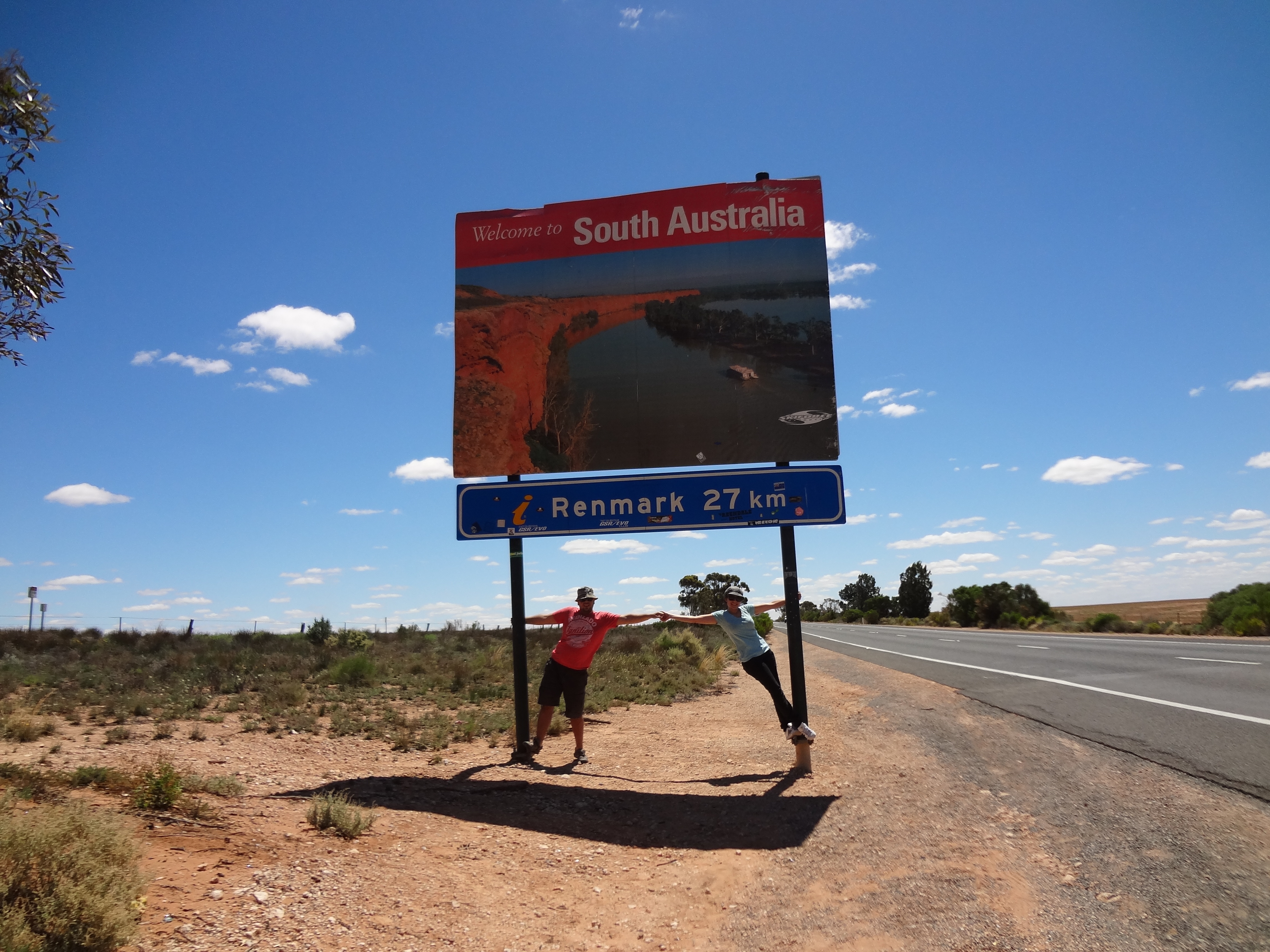 Carlita - Road Trip Tales - ossing the South Australian border