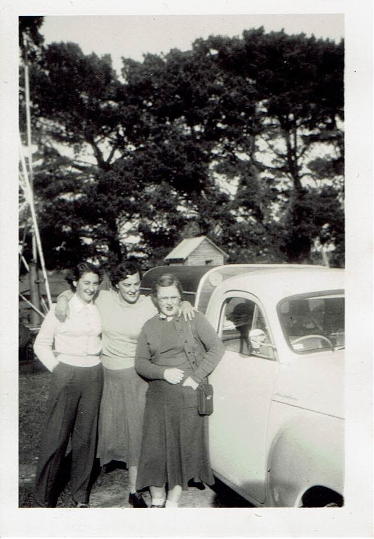 Sue's 1954 road trip - We three girls ready for trip