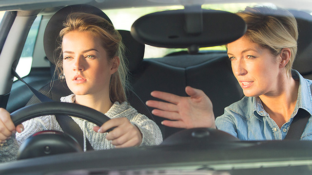 Do parents make good driving instructors? | The NRMA