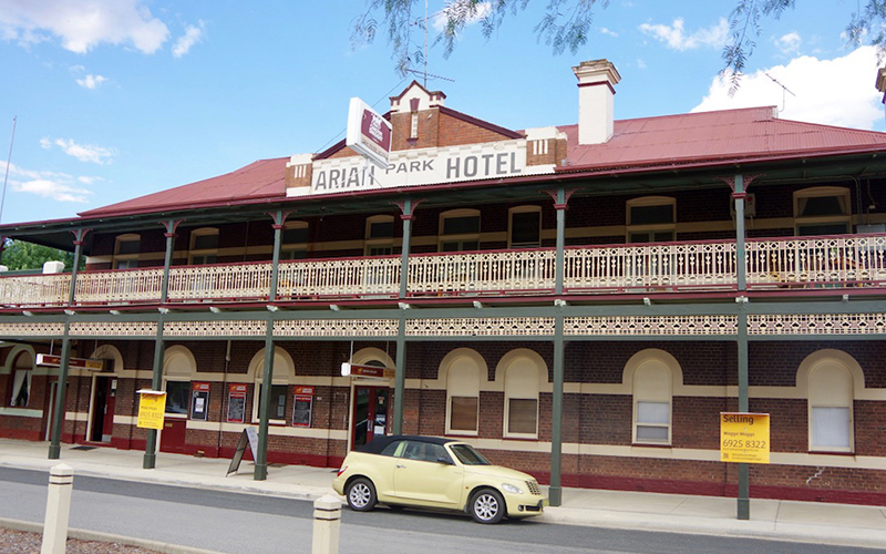 Ariah Park Hotel