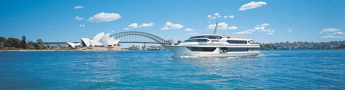 SeaLink cruise on Sydney harbour.