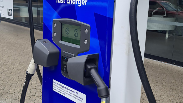 NRMA fast charger payment