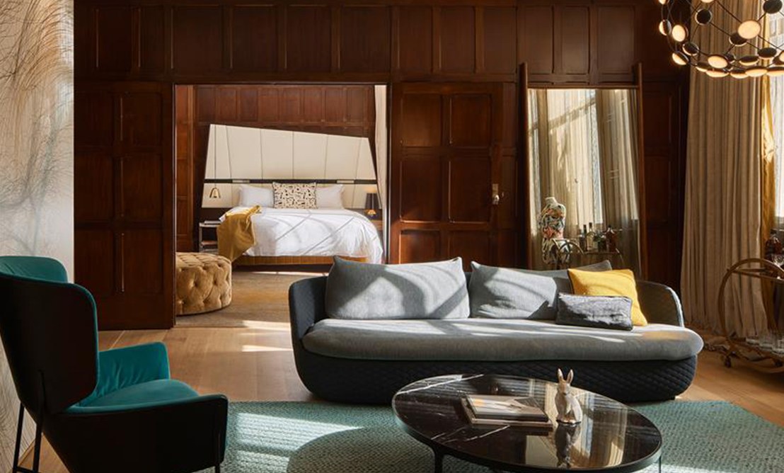 QT Hotels living room