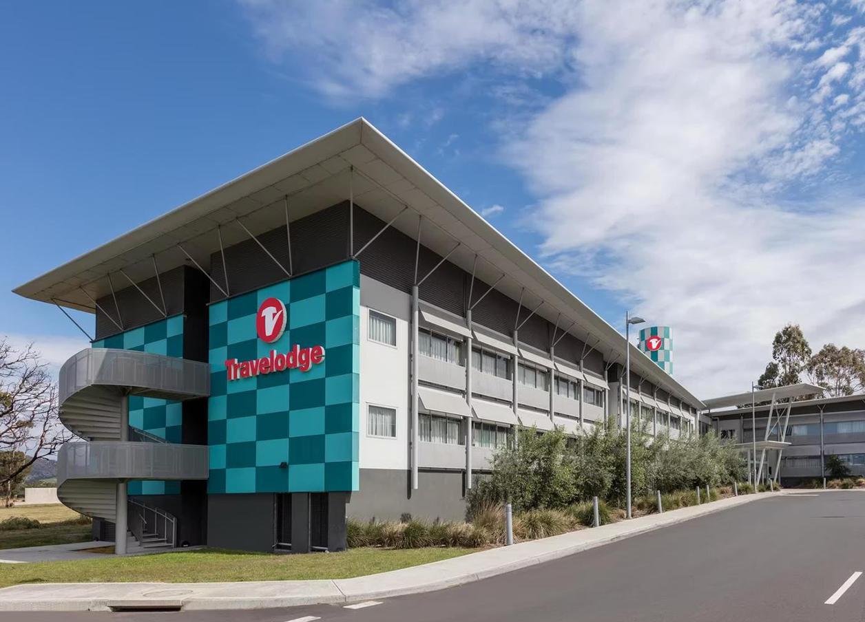 Travelodge Hotel Hobart Airport exterior
