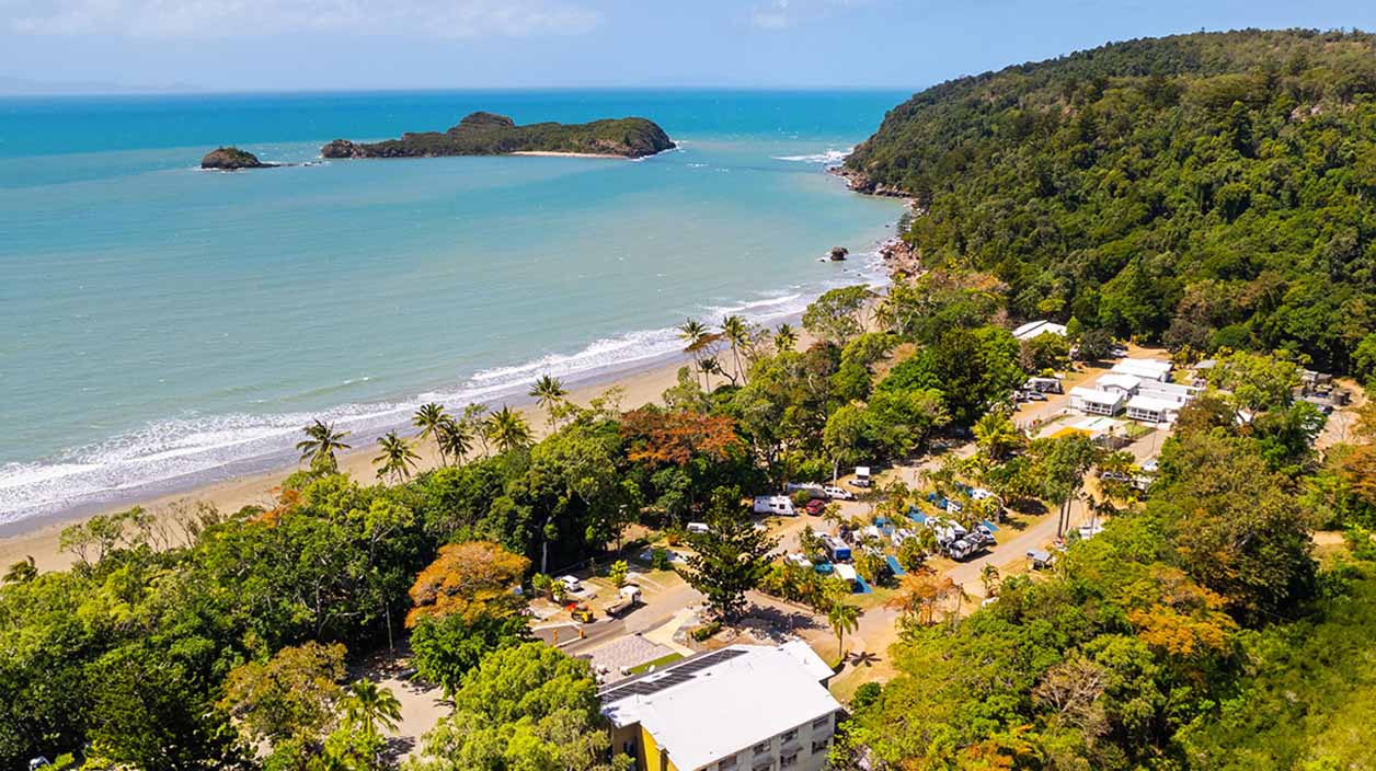 Cape Hillsborough Nature Tourist Park