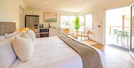Beach House accommodation at Turtle Sands