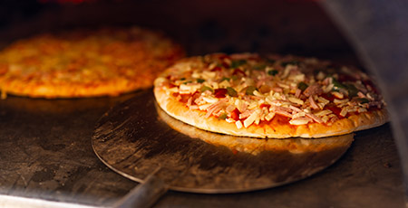 Pizza oven cooking