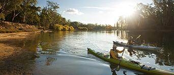 Kayaking Echuca