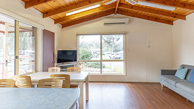 Echuca Redwood Cabin