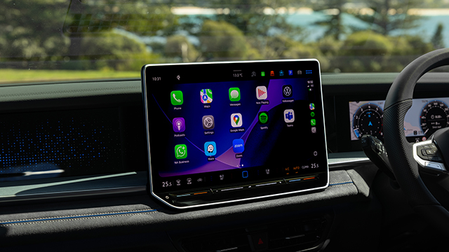 A car infotainment screen with Apple CarPlay