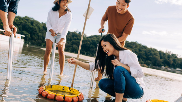 People catching crabs