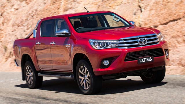 2015 Toyota Hilux SR5