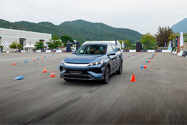 2026 BYD Sealion 5
