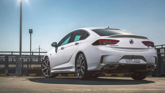 New Commodore impresses experts | Archived News | Open Road | The NRMA