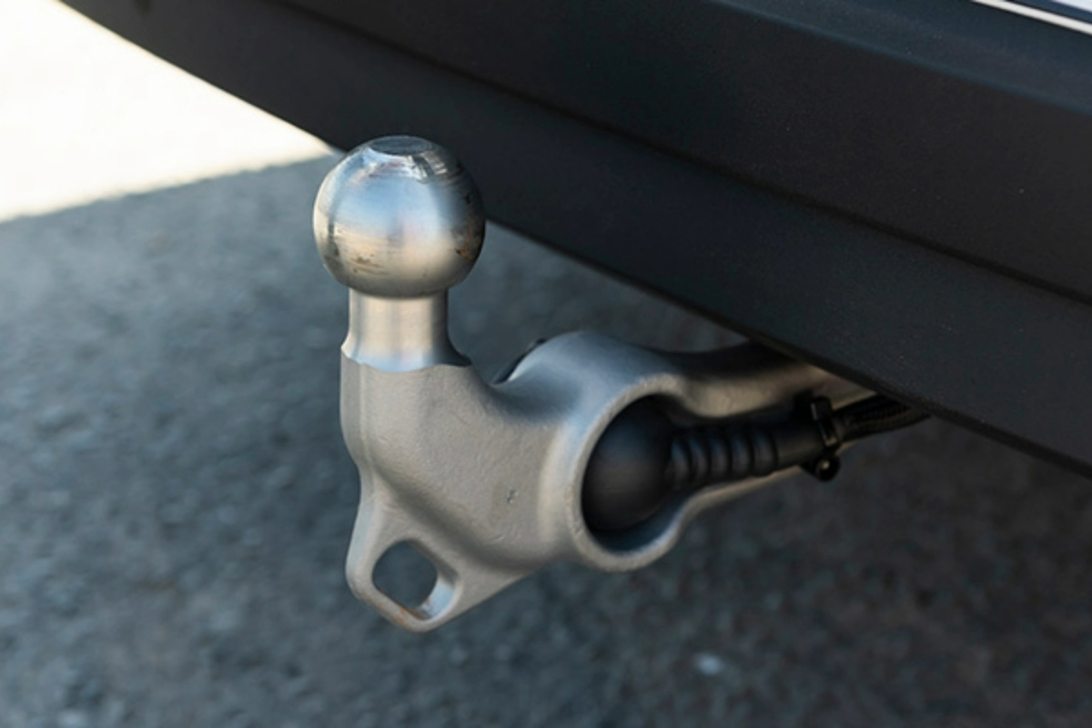 polestar-2-towbar-1200x800 Slide 3