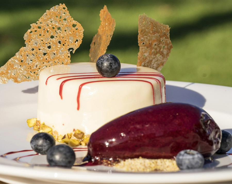 cupitts-winery-dessert-ulladulla-900x715 Slide 3