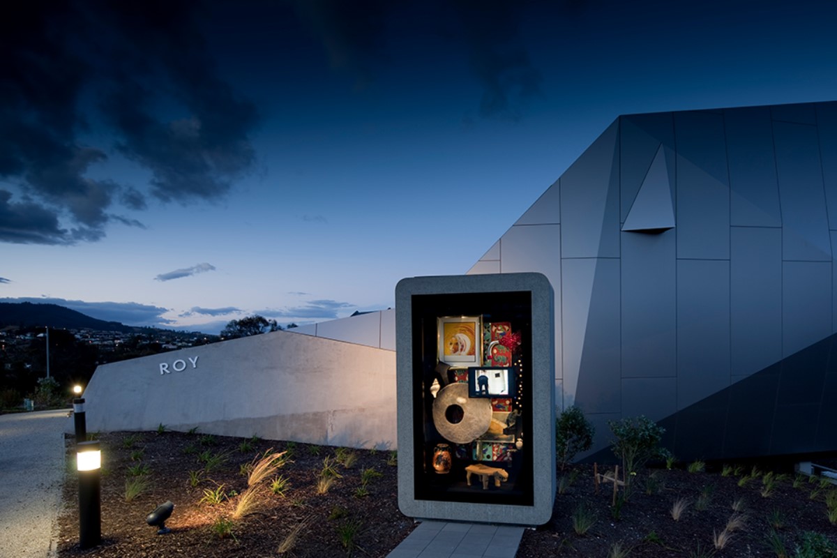 mona-pavilions-at-night-tas-1200x800 Slide 3