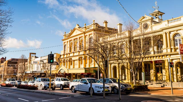 Street view of the Orange Post Office in the State's Central NSW region