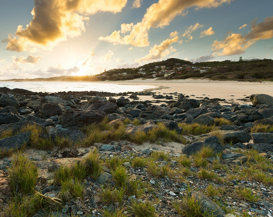 port-macquarie-beach-tas-900x715 Slide 3