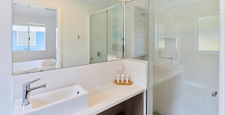 Cervantes WA Studio Bathroom