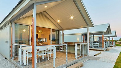 2 Bedroom Beachfront Villa, Monkey Mia