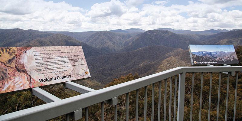 Black Perry Lookout Long Weekend Roadie my nrma road trips