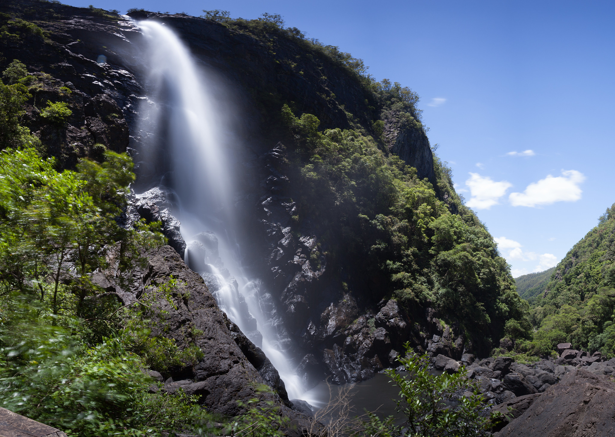 Ellenborough Falls New South Wales by RussellStreet (Flickr) Ellenborough Falls New South Wales by RussellStreet (Flickr)