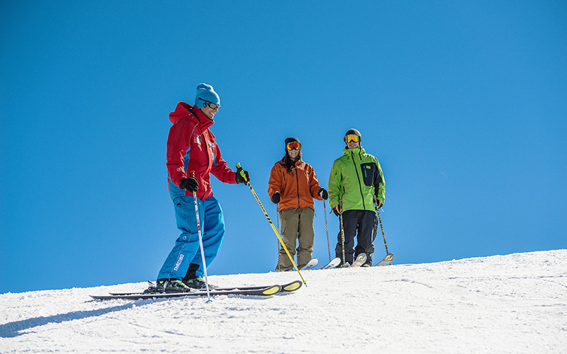 skiing at jindabyne