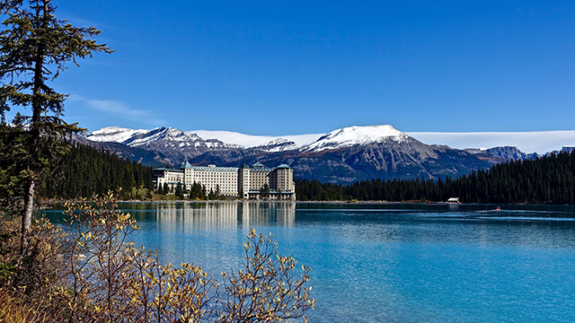 Lake Louise Mobile Rocky Mountaineer Train Ride NRMA Holiday Finder