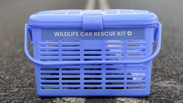 Wildlife-Car-Rescue-Kit-Mobile